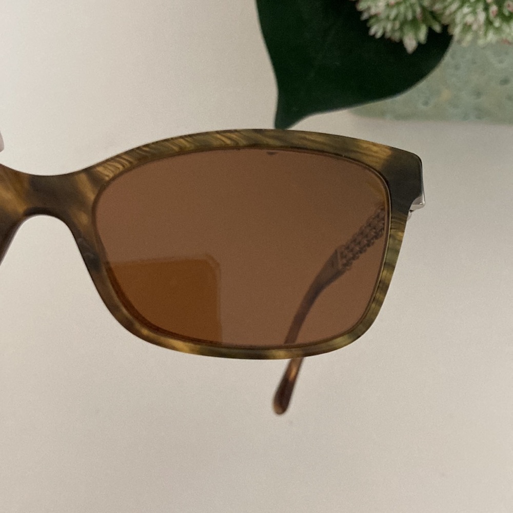 Chanel sunglasses tortoise EUC Authentic! - Picture 7 of 12